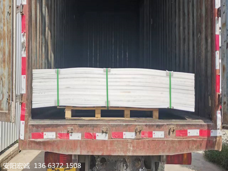 安陽宏誠: 超高分子量聚乙烯襯板的實(shí)用百搭