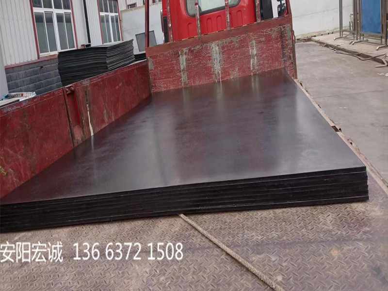 安陽宏誠: 高密度聚乙烯板廠家供應(yīng)規(guī)格齊全